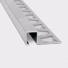 3423-ALUM. GUARDACANTO QUADRA 10MM x 2.5 CROMO MATE