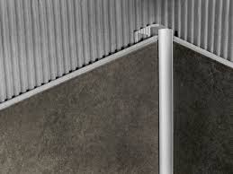 3681 ALUMINIO ANGULO INTERNO CROMO BRILLANTE