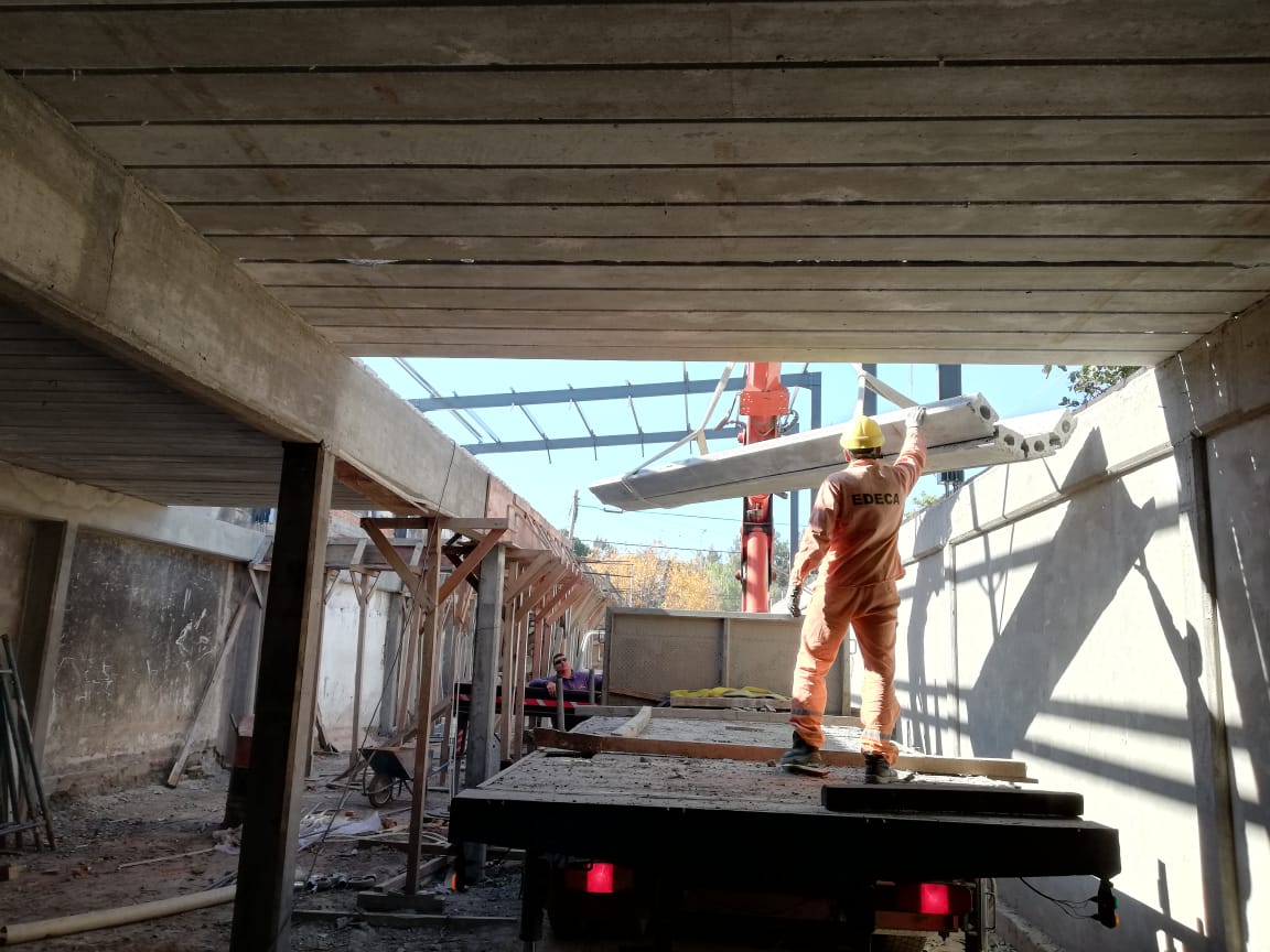 Lee más sobre el artículo EDIFICIO PARA OFICINAS Y ARCHIVOS MUNICIPAL