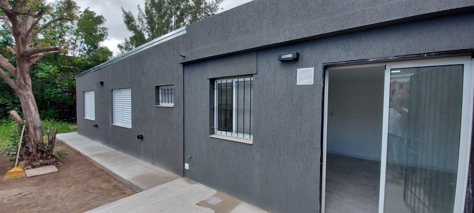 Lee más sobre el artículo REMODELACION Y AMPLIACION VIVIENDA