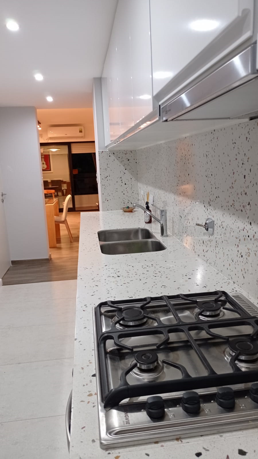 Lee más sobre el artículo PUESTA EN VALOR DE DEPARTAMENTO ANTES/DESPUES